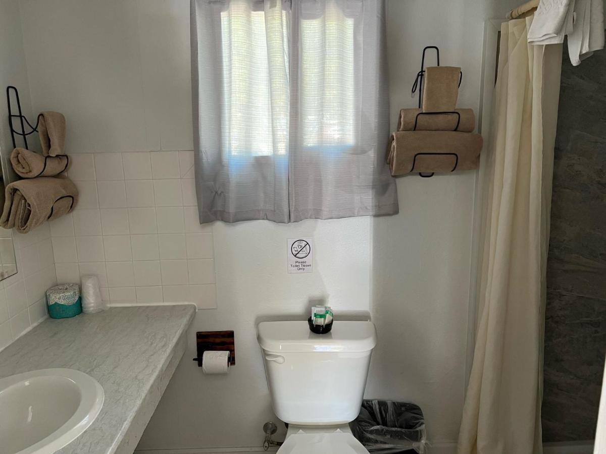 El Portal Motel Бітті Екстер'єр фото